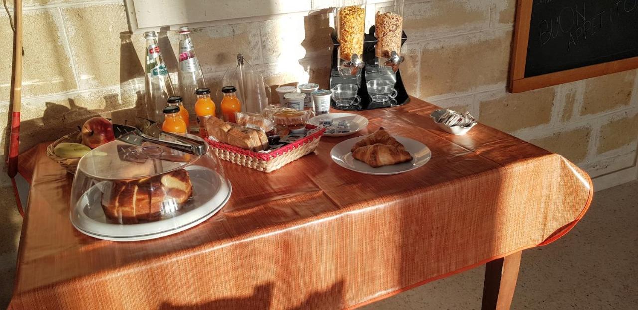 Masseria Santa Maria กราวีนา อิน ปูเลีย ภายนอก รูปภาพ